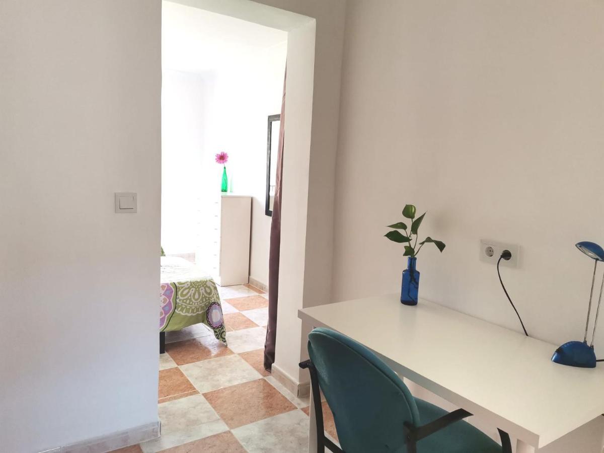 Casa Maria Apartment Фуeнхирола Екстериор снимка