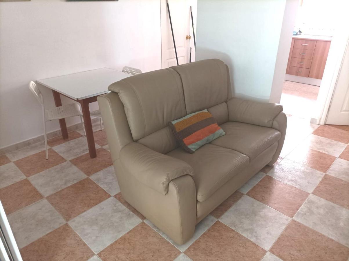 Casa Maria Apartment Фуeнхирола Стая снимка